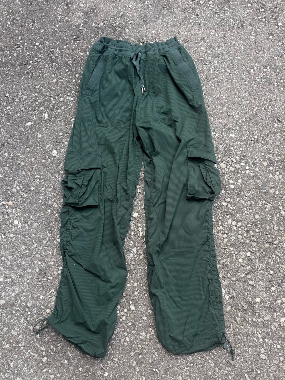 Women’s Lulu Lemon Studio Dark Green Cargo Pants with Drawstring Waist